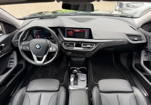 BMW 118, 2023 3