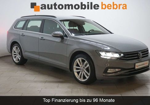 Volkswagen Passat, 2022