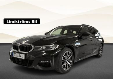 BMW 330, 2022
