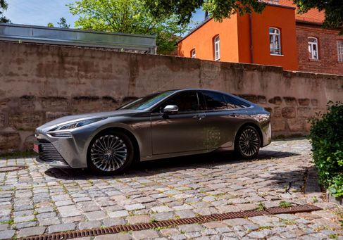 Toyota Mirai, 2021