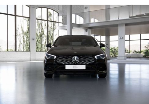 Mercedes-Benz CLA 250, 2022