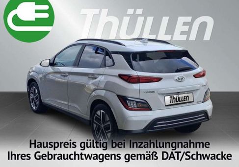 Hyundai Kona, 2023 3