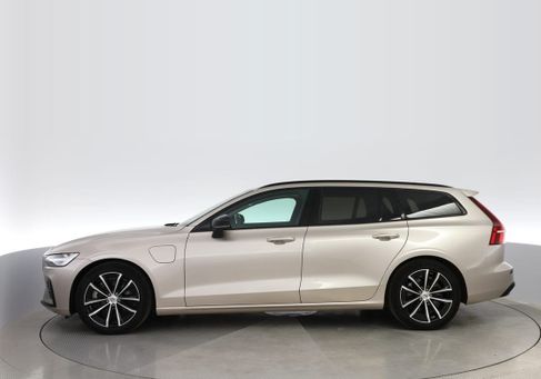 Volvo V60, 2025 2