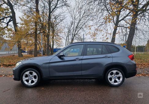 BMW X1, 2013