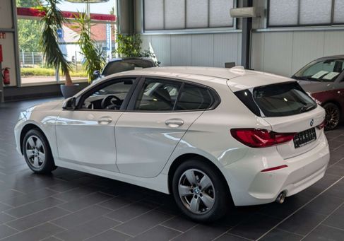 BMW 116, 2021