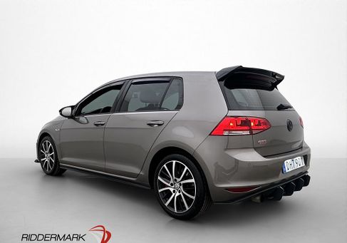 Volkswagen Golf, 2016