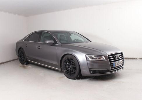 Audi A8, 2016