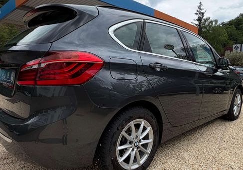 BMW 218, 2018 3