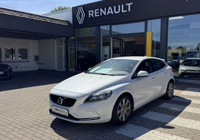 Volvo V40, 2018