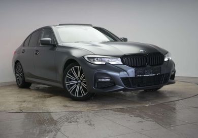 BMW 330, 2021