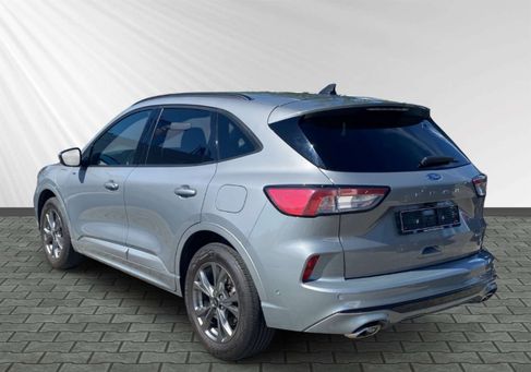 Ford Kuga, 2022