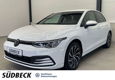 Volkswagen Golf, 2022