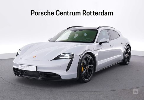 Porsche Taycan, 2022