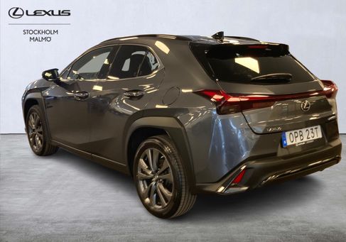 Lexus UX, 2023