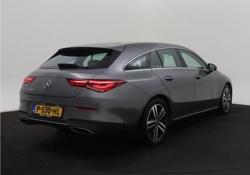 Mercedes-Benz CLA 180 Shooting Brake, 2022
