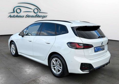BMW 218, 2025 3