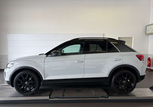 Volkswagen T-Roc, 2021