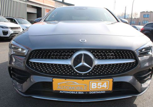 Mercedes-Benz CLA 250, 2022