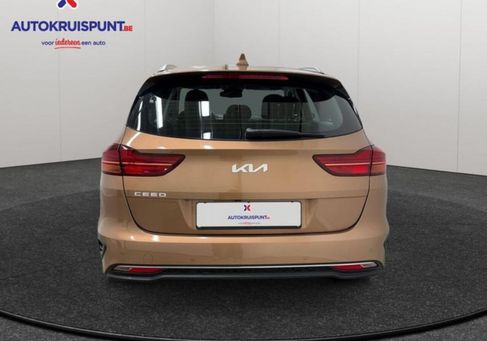 Kia Cee'd, 2022 3