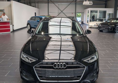 Audi A4, 2022