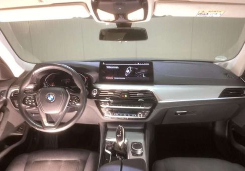 BMW 520, 2022 3