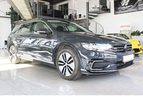 Volkswagen Passat Variant, 2020 3