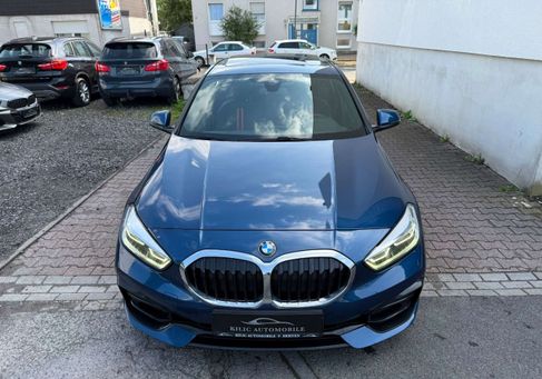 BMW 118, 2022 3