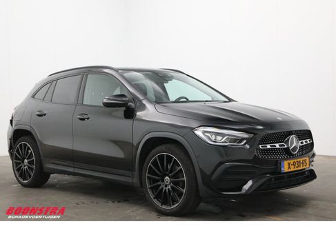 Mercedes-Benz GLA 250, 2021