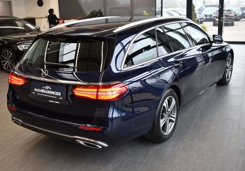 Mercedes-Benz E 220, 2020