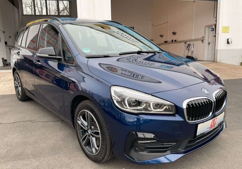 BMW 218, 2019