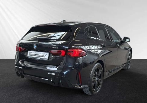 BMW 120, 2025 3