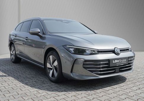 Volkswagen Passat Variant, 2024 3
