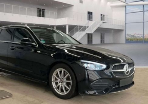 Mercedes-Benz C 300, 2022
