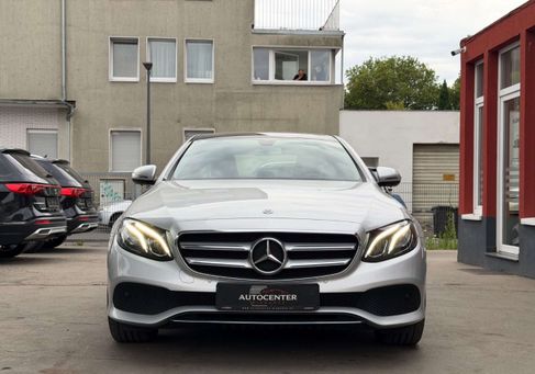 Mercedes-Benz E 200, 2017