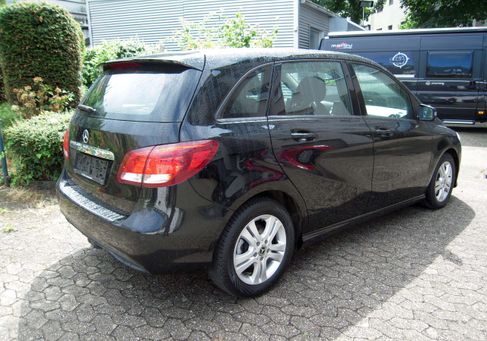 Mercedes-Benz B 200, 2019
