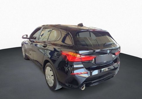 BMW 116, 2022