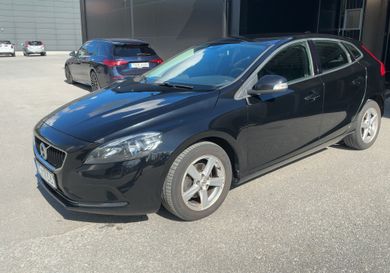 Volvo V40, 2018