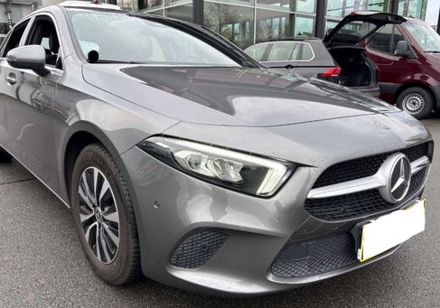 Mercedes-Benz A 180, 2020