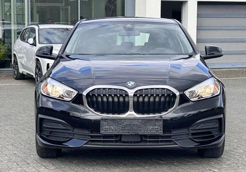 BMW 116, 2021