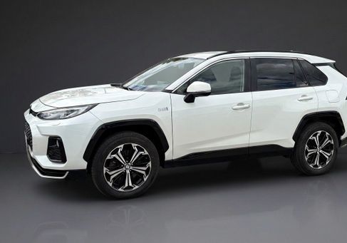 Suzuki Across, 2022