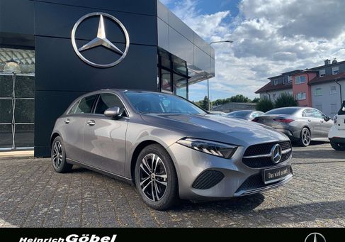 Mercedes-Benz A 180, 2025 2