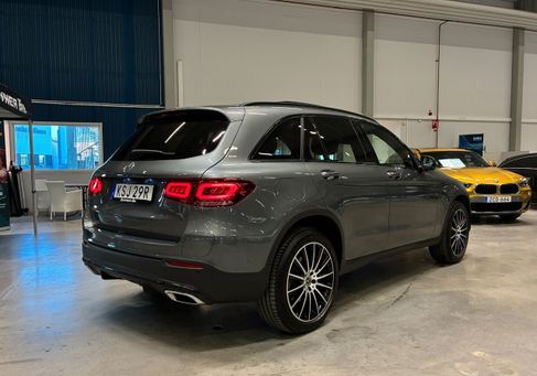 Mercedes-Benz GLC 300, 2021