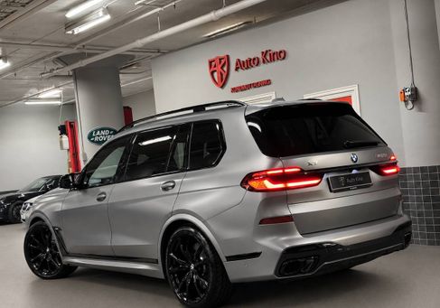 BMW X7, 2024