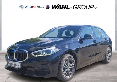 BMW 118, 2022