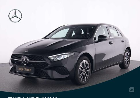 Mercedes-Benz A 250, 2023