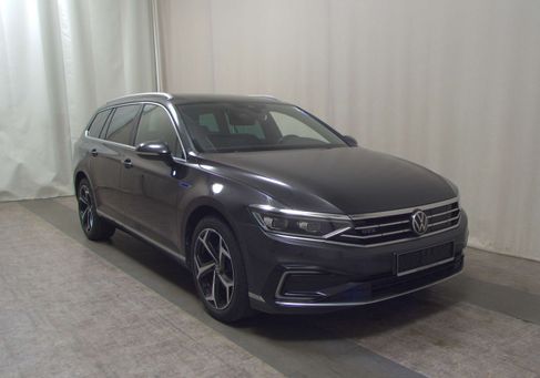 Volkswagen Passat Variant, 2021 3