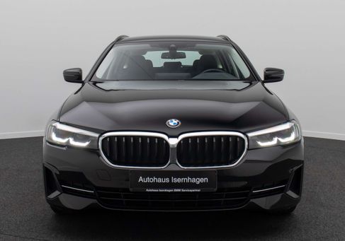BMW 520, 2022