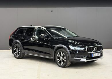 Volvo V90 Cross Country, 2022