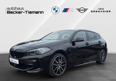 BMW 120, 2022