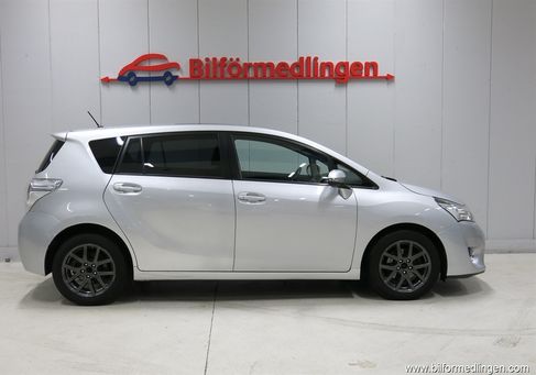Toyota Verso, 2015